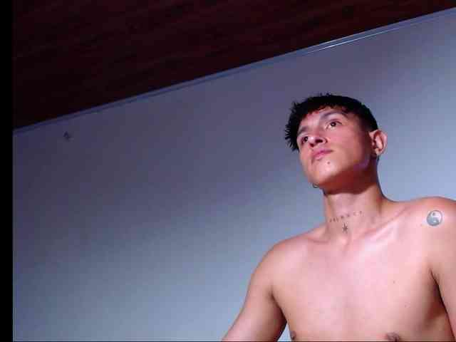 Rowanboy23