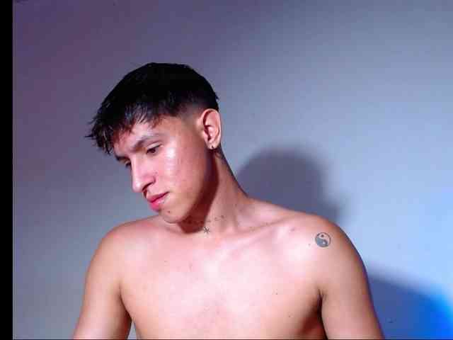 Rowanboy23