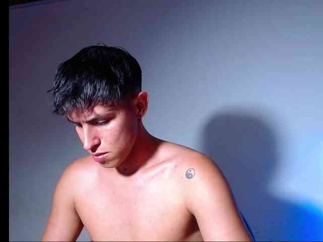 Rowanboy23