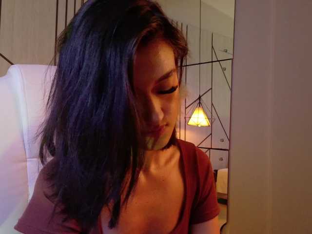 LeahSaenz live cam on BongaCams