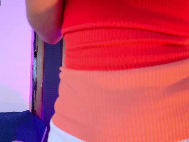 LeahSaenz live cam on BongaCams