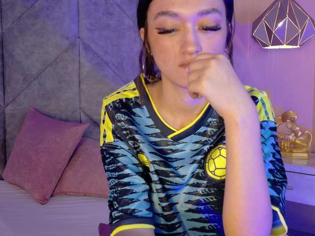 leahsaenz online