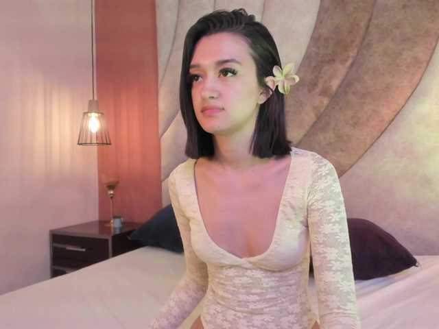 LeahSaenz live cam