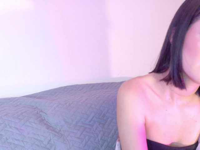 LeahSaenz live cam on BongaCams