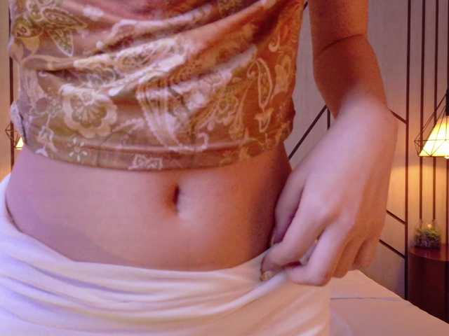 LeahSaenz live cam on BongaCams