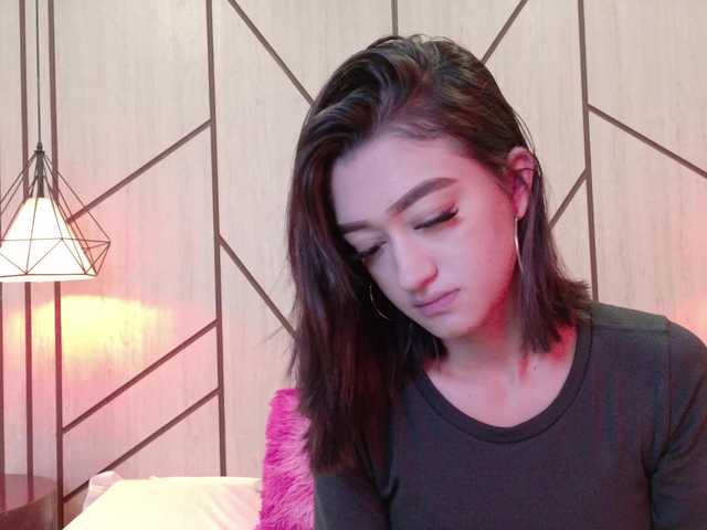 LeahSaenz live cam on BongaCams