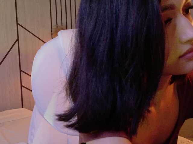 LeahSaenz live cam on BongaCams