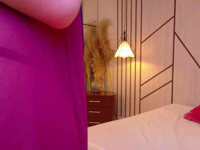 Modelo: LeahSaenz