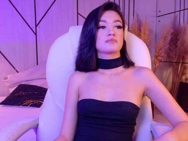 LeahSaenz webcam