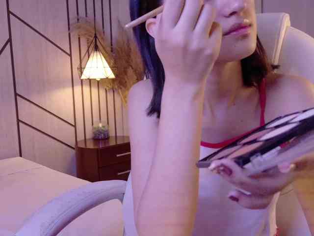 LeahSaenz webcam