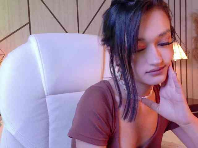 LeahSaenz LeahSaenz
