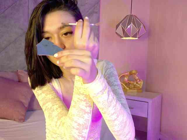 LeahSaenz webcam