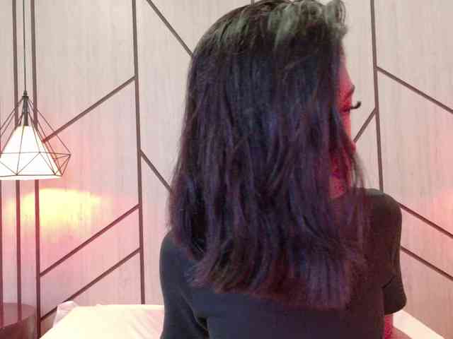 LeahSaenz Live Webcam on BongaCams