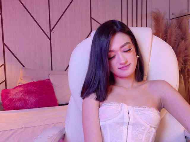 LeahSaenz webcam