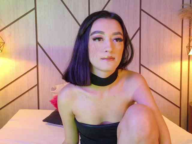 LeahSaenz webcam