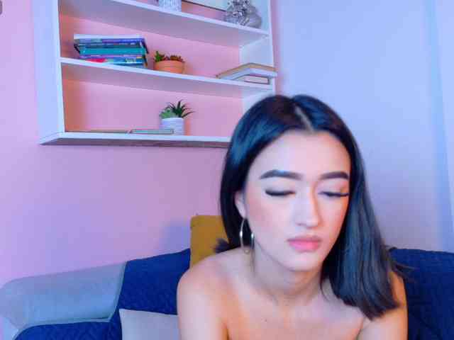 LeahSaenz LeahSaenz
