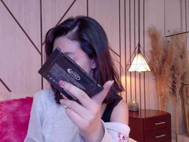 LeahSaenz webcam