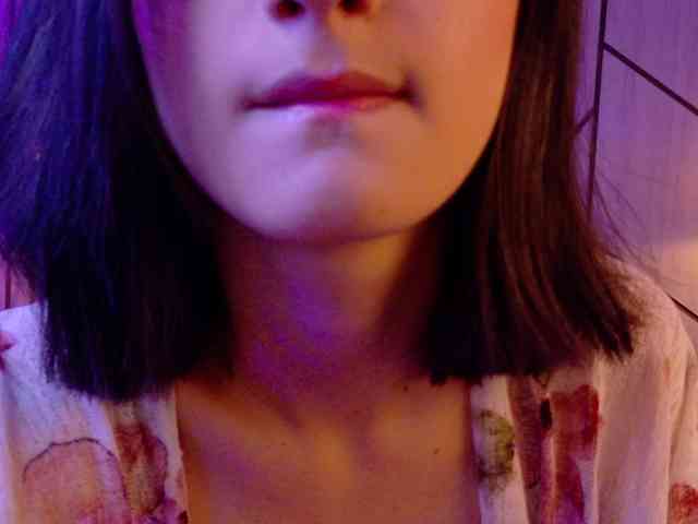 LeahSaenz webcam