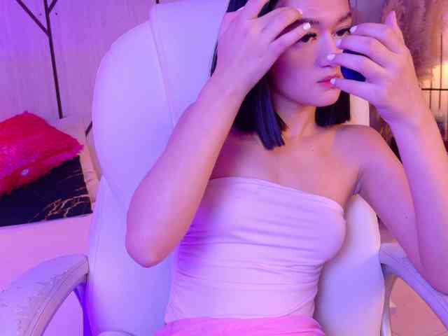 LeahSaenz webcam