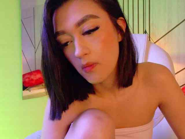 LeahSaenz webcam
