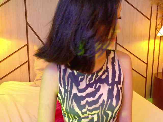 LeahSaenz webcam