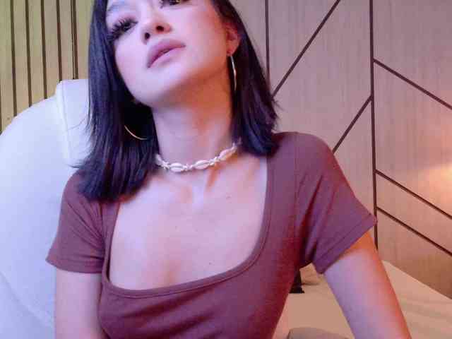 LeahSaenz webcam
