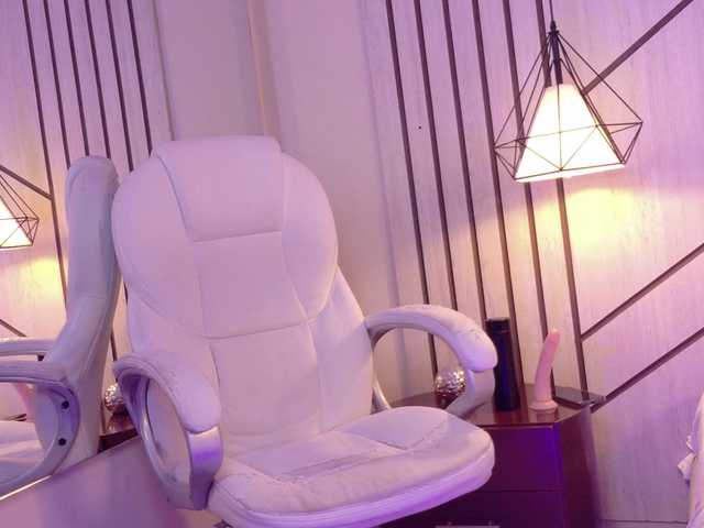 AMMYNOVA live cam on BongaCams