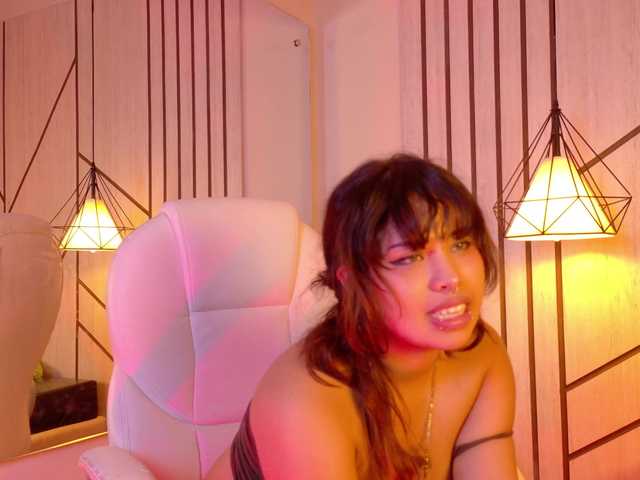 AMMYNOVA live cam on BongaCams