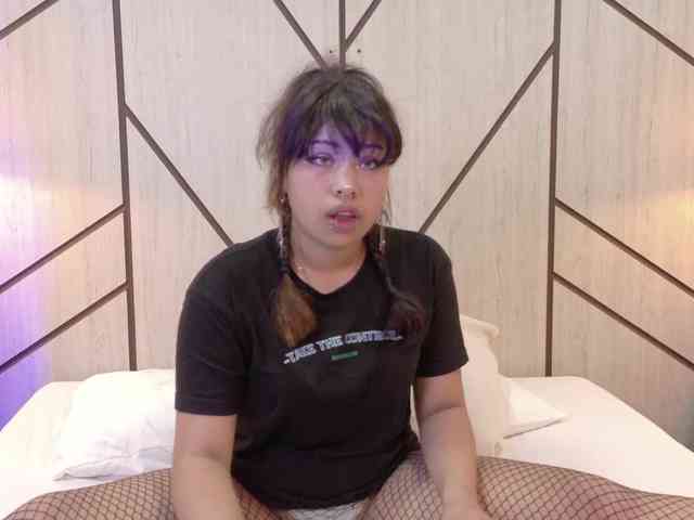 AMMYNOVA webcam