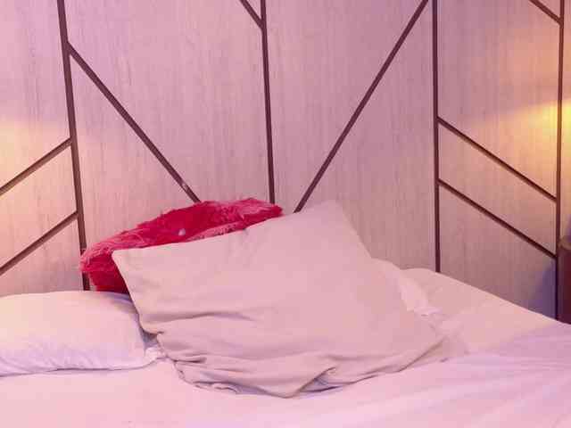 AMMYNOVA webcam