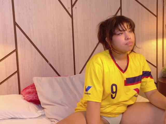 AMMYNOVA webcam