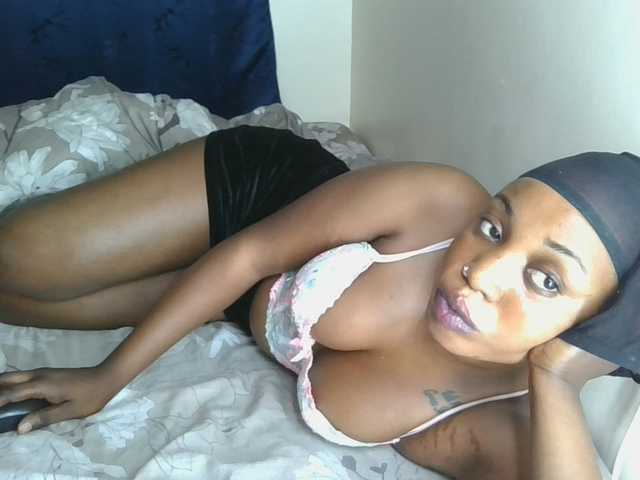 Sweet-confession live cam on BongaCams