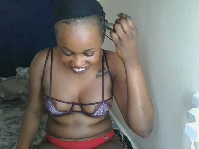 Sweet-confession live cam on BongaCams
