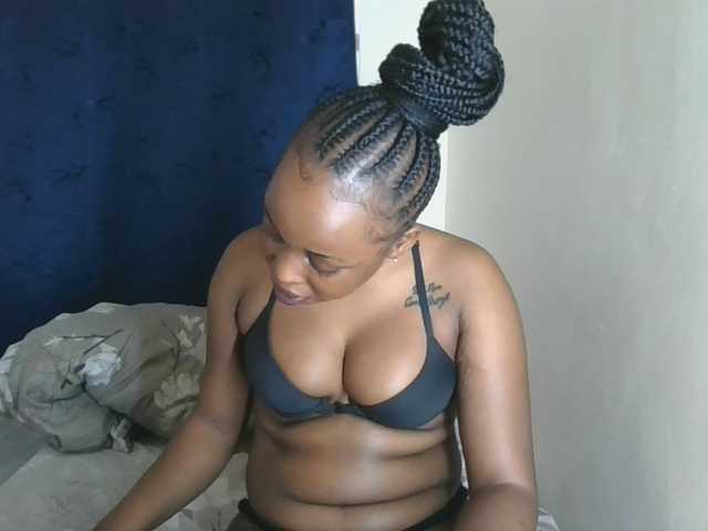 Sweet-confession live cam on BongaCams