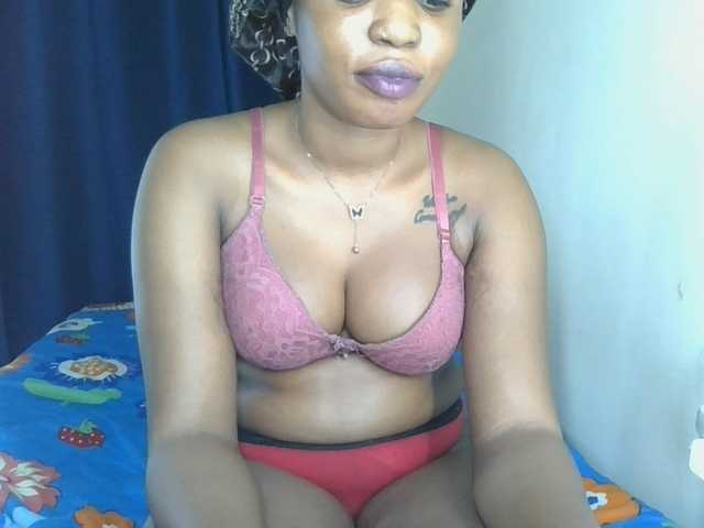 Sweet-confession live cam on BongaCams