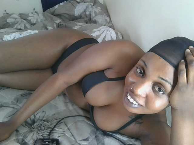 Sweet-confession live cam on BongaCams