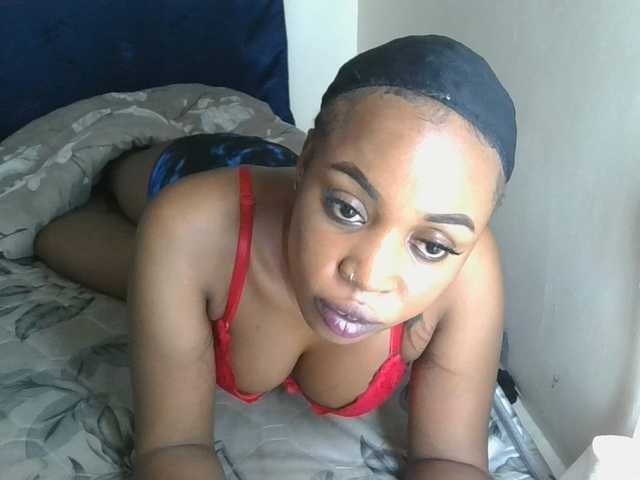 Sweet-confession Live Cam on BongaCams