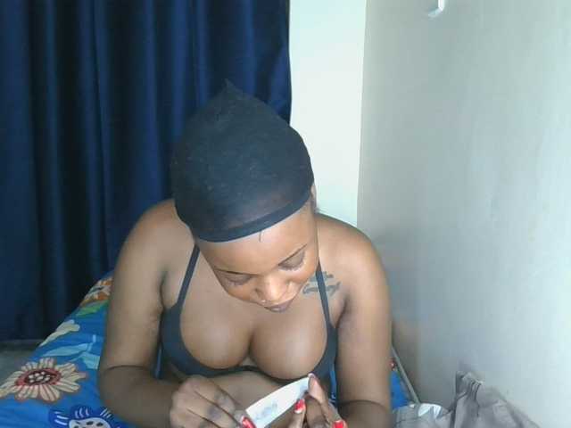 Sweet-confession live cam on BongaCams