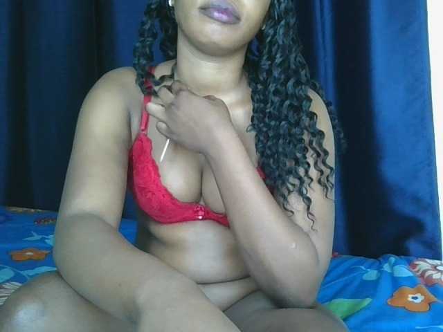 Sweet-confession live cam on BongaCams