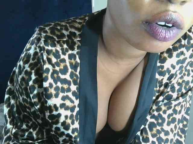 Sweet-confession webcam