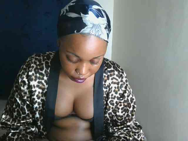 Sweet-confession webcam
