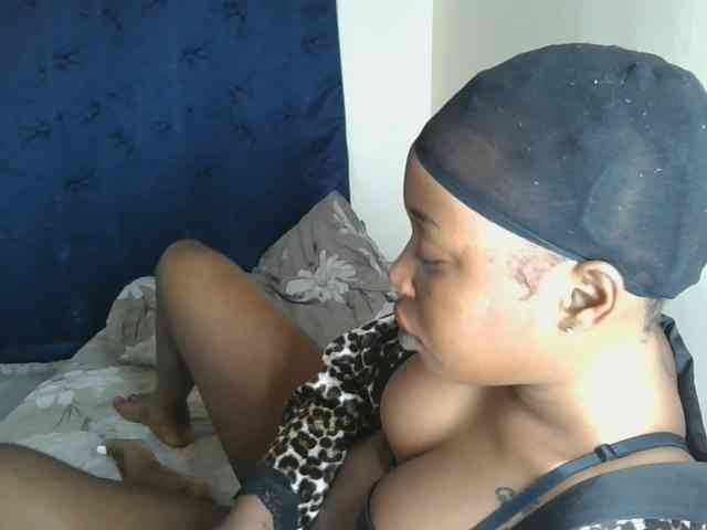 Sweet-confession webcam