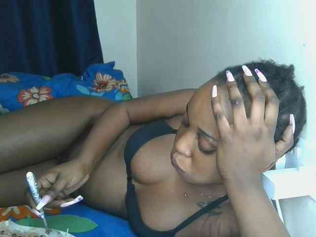 Sweet-confession webcam
