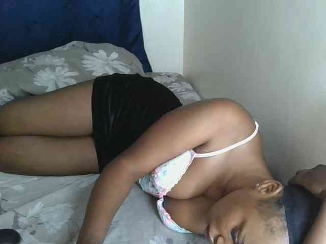 Sweet-confession webcam