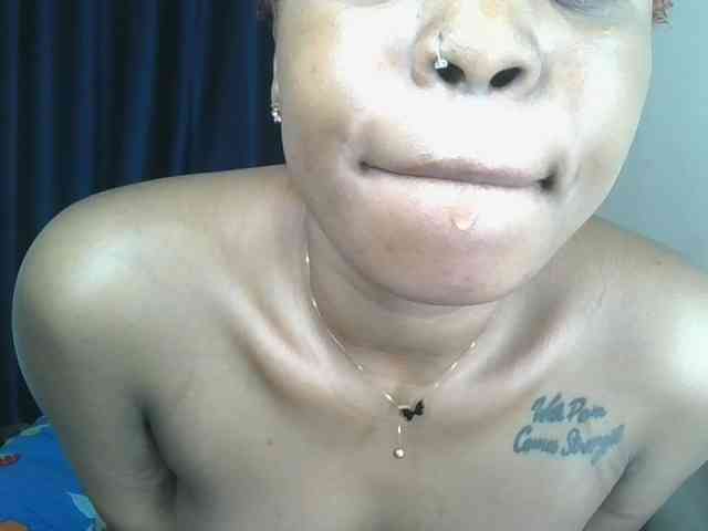 Sweet-confession webcam