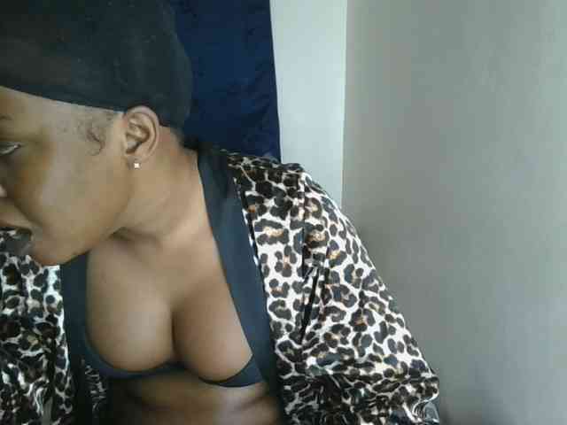 Sweet-confession webcam