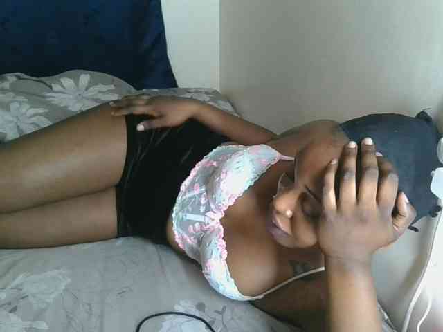 Sweet-confession webcam
