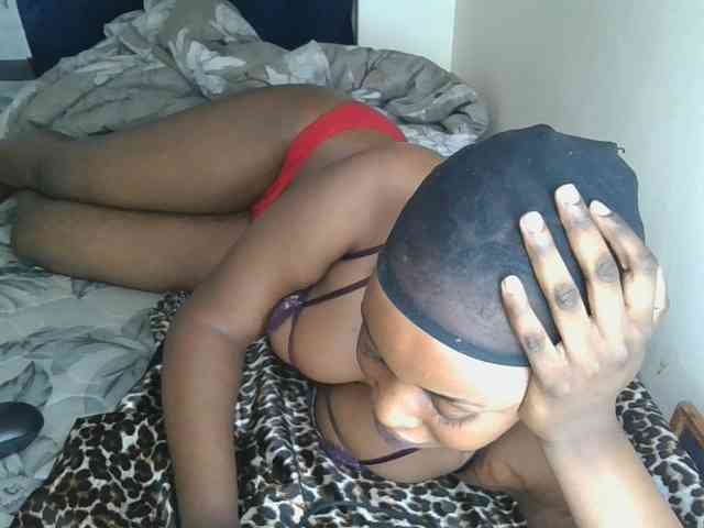 Sweet-confession webcam