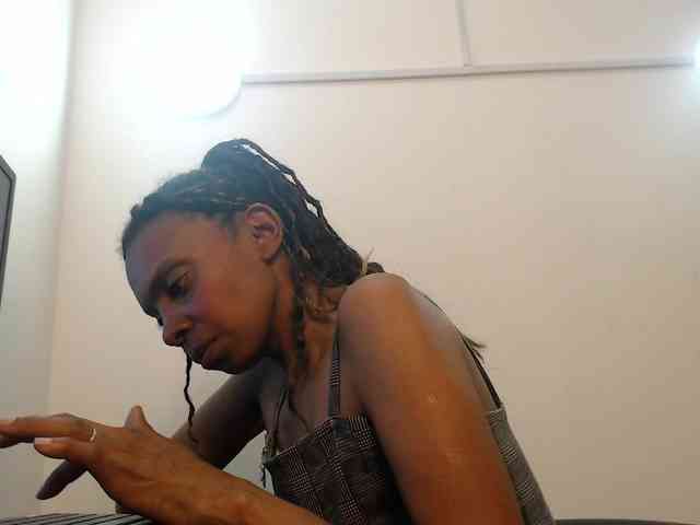 zafira-morena webcam