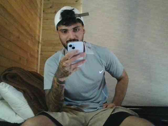 ethanjobs05 Sex Cam Show